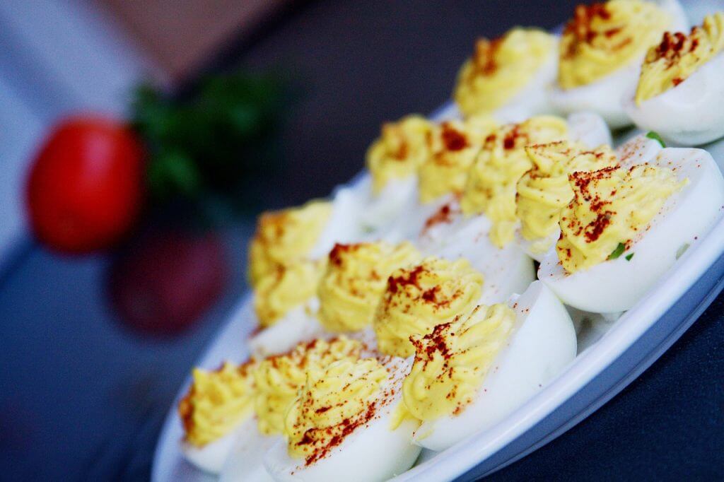 can dogs eat deviled eggs